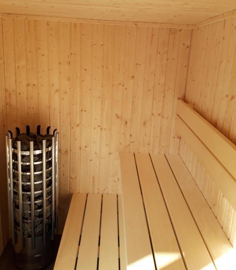 Otium Wellness Apartmanhaz Balatonakarattya Ngoại thất bức ảnh
