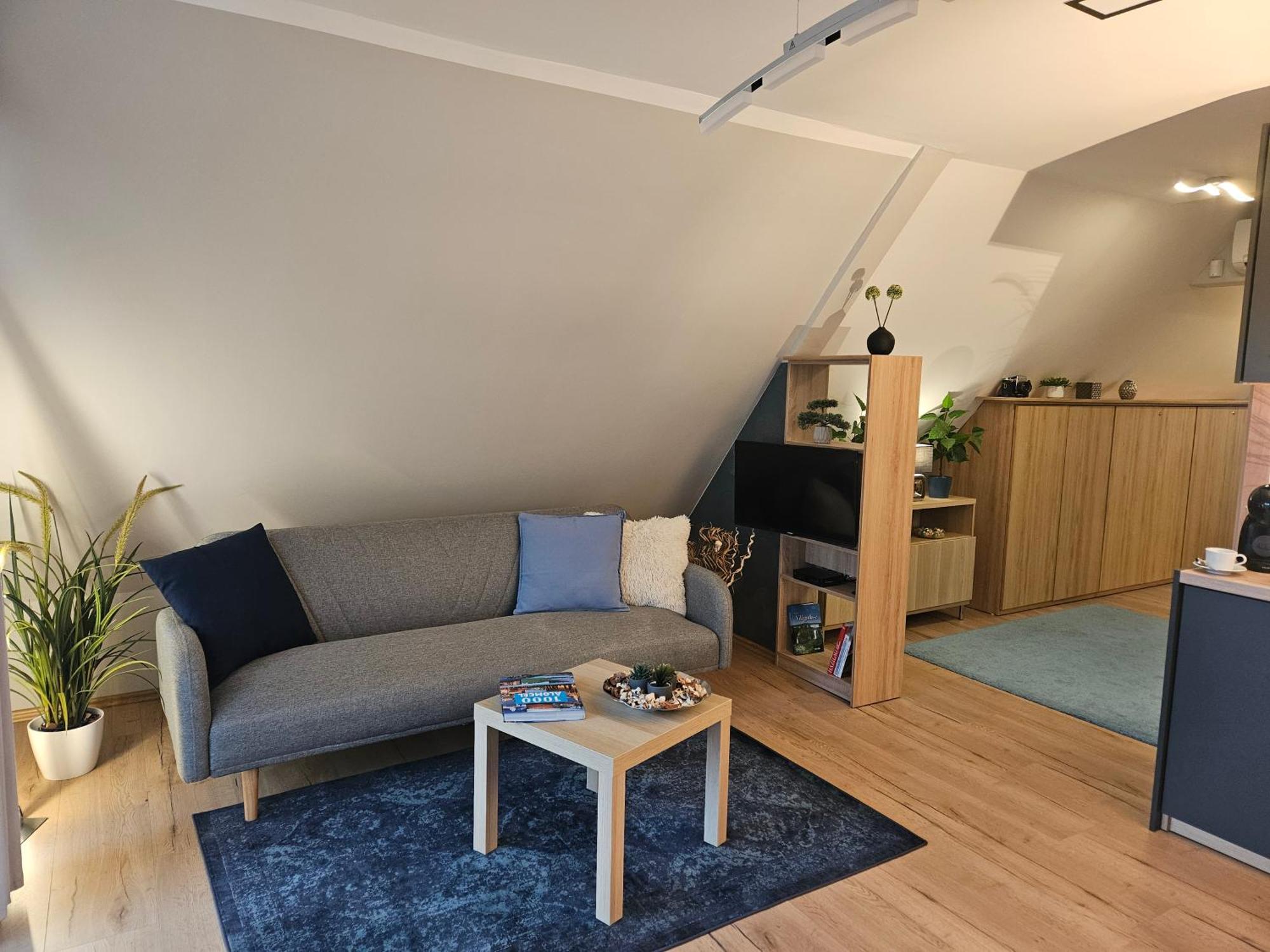 Otium Wellness Apartmanhaz Balatonakarattya Ngoại thất bức ảnh
